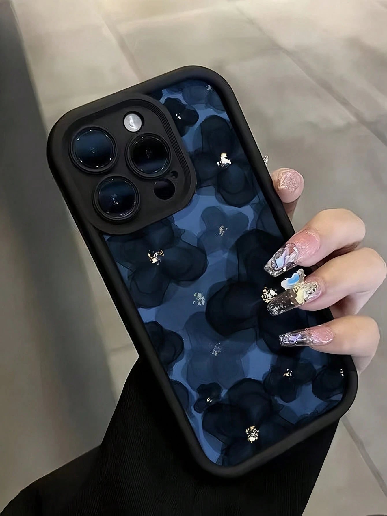 Luxury Blue Flower Elements Gold Foil Accents Fashion Phone Case 1pc Navy Blue Floral Creative Pattern Matte Finish Premium Case Compatible With Iphone 16/15/14/13/12/11/XS/XR/X/7/8 Plus/Pro Max Water