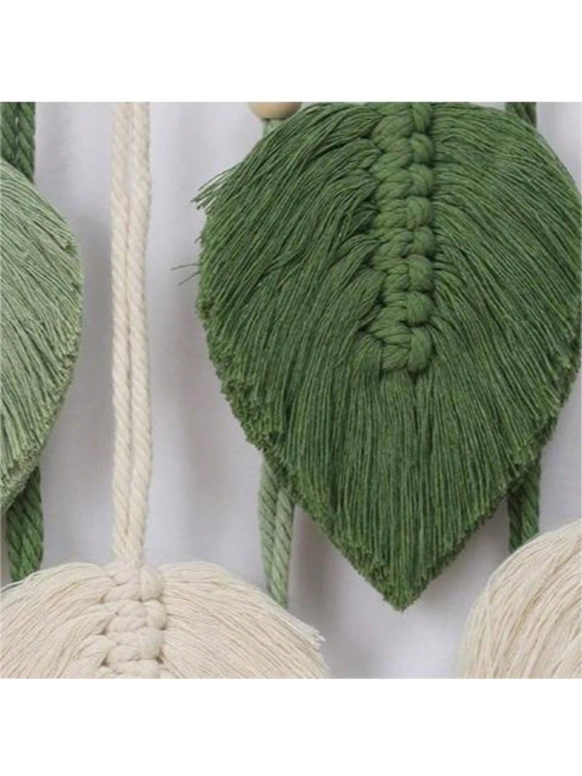Macrame Wall Hanging Leaves, Bohemian Wall Hanging Woven Tapestry, Large Chic Woven Leaf Tassels Handmade Woven Wall Art For Bedroom Nursery Home Baby Shower Family Decorations Gifts