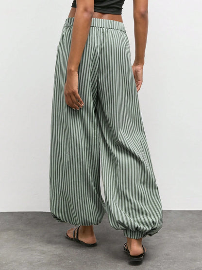Maija Women's Green And White Striped Print Slanted Pocket Loose Casual Boho Long Pants, Vacation Outfits,Going Out Outfits