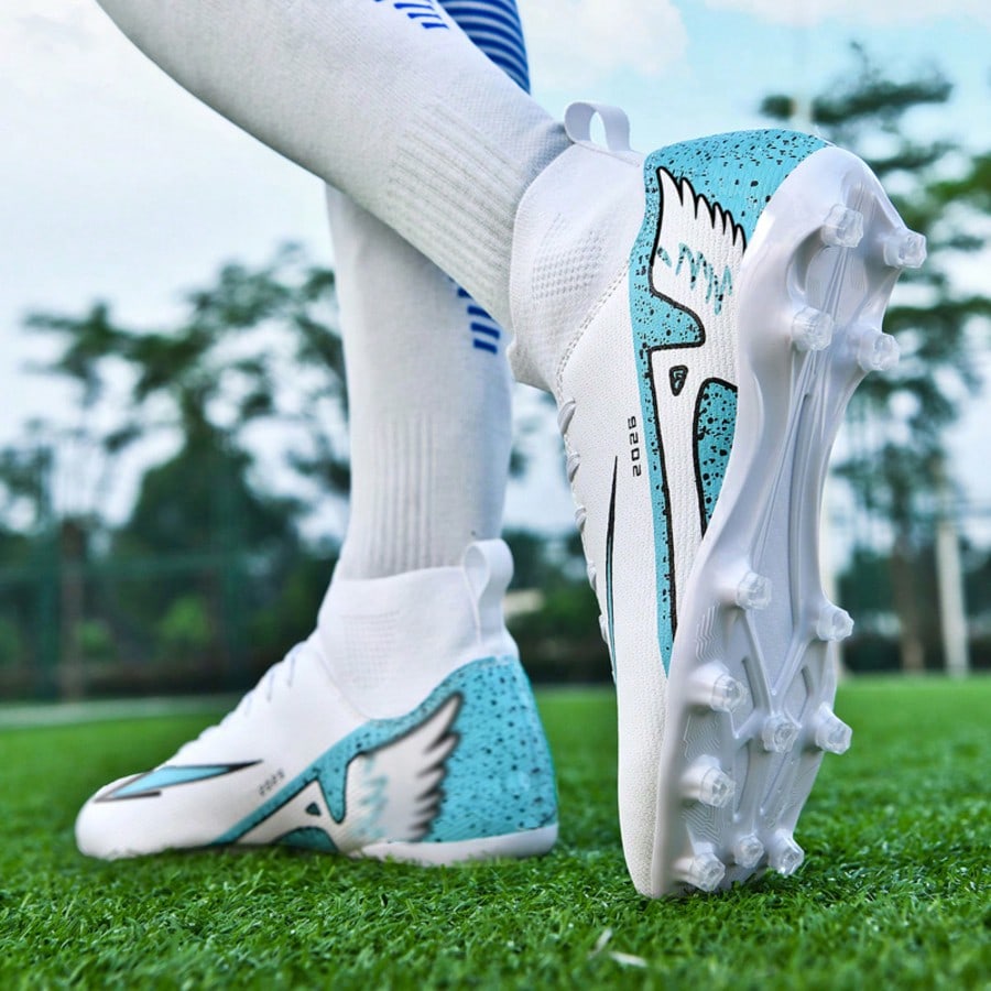 Men Football Field Boots Professional Society Cleats Original Boys & Girls Soccer Shoes Grass Training Non Slip Football Shoes