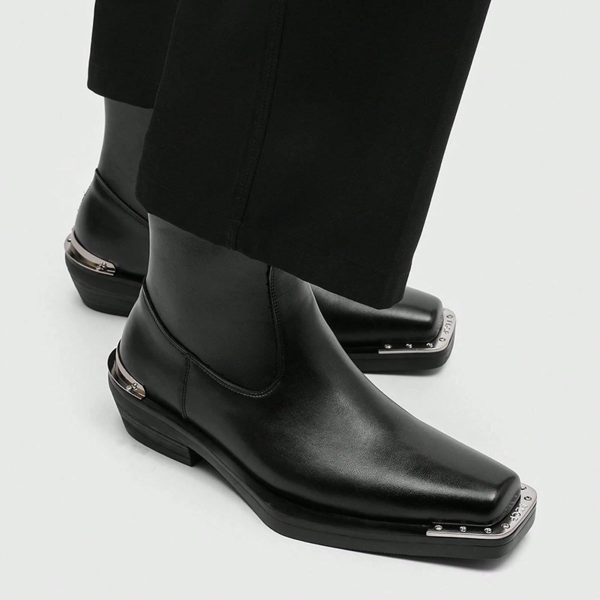 Men's High Heel Iron Toe Boots Zipper British Style Men's Chelsea Casual Commuting Boots