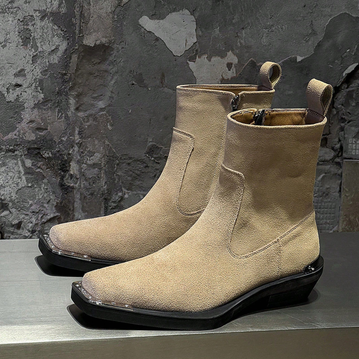 Men's High Heel Iron Toe Boots Zipper British Style Men's Chelsea Casual Commuting Boots