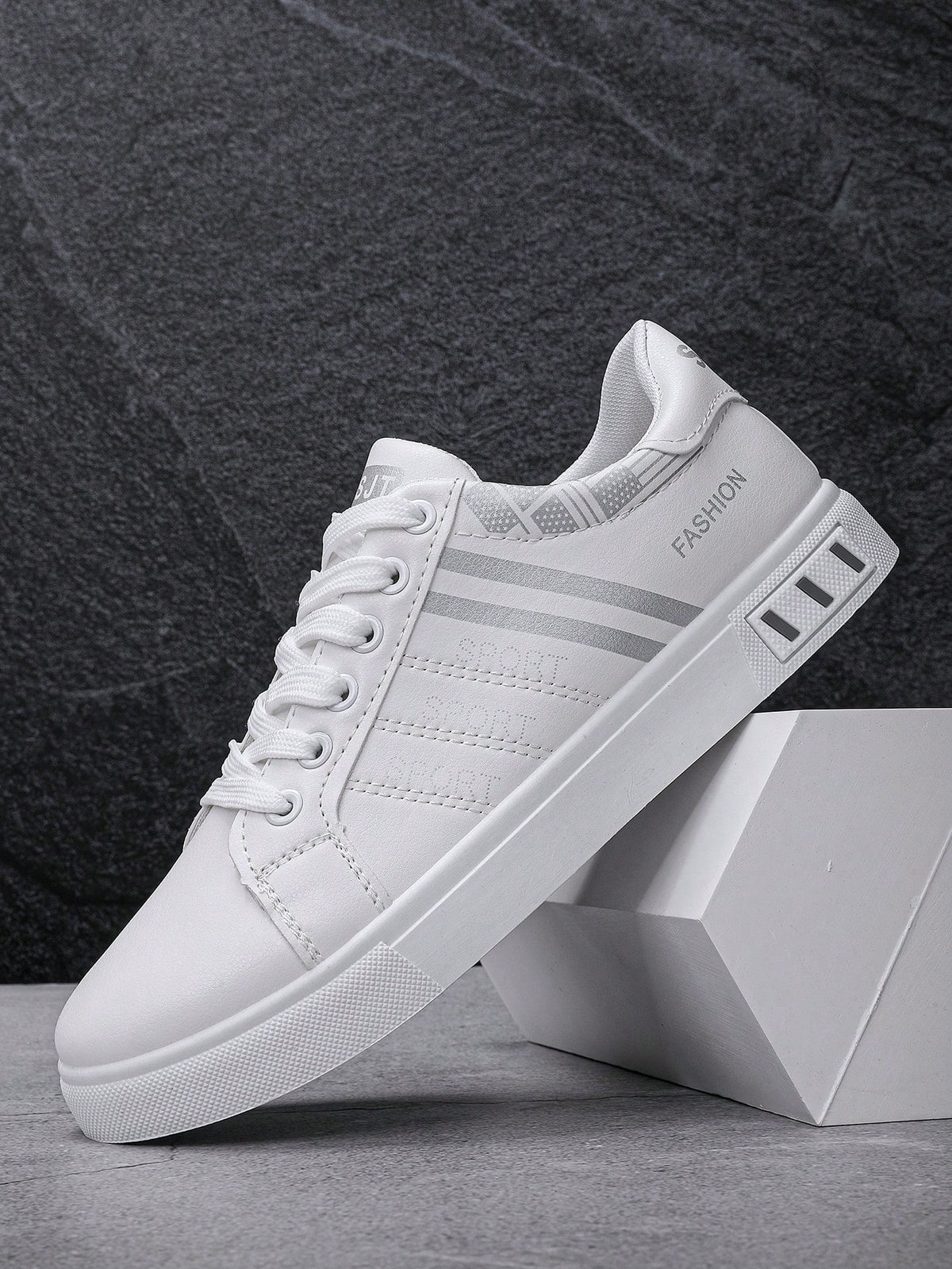Men's White Sneakers Suitable For Sports & Outdoor, Lightweight Non-Slip Flat Shoes, Lace-Up White Shoes, Suitable For All Seasons, Students, Spring And Autumn, Low-Top Men's Shoes (Please Order One S