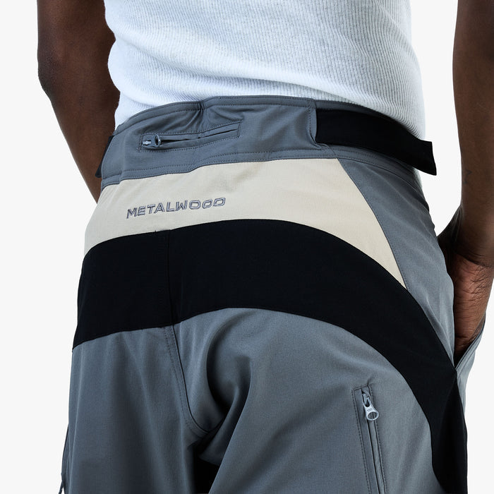 Metalwood Machine Short / Black