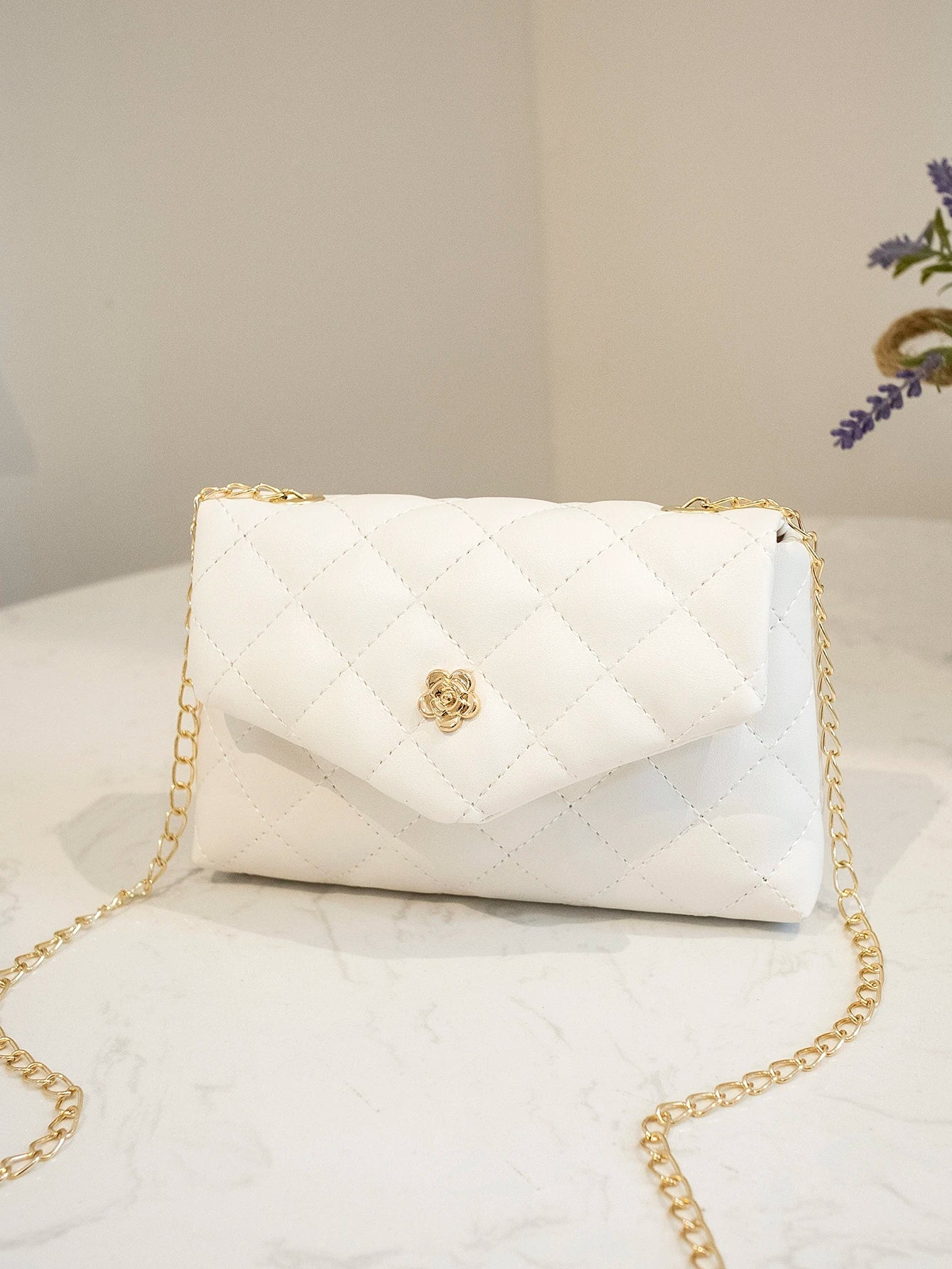 Mini Fashionable Flap Chain Crossbody Bag, Quilted Women's Shoulder Messenger Bag For Phone, Suitable For Gifts, Vacation, Shopping, Valentines Gifts, Cream Bag