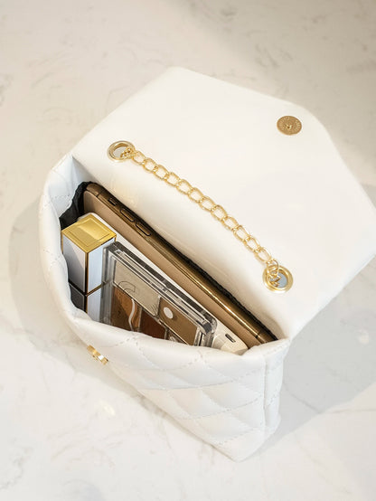 Mini Fashionable Flap Chain Crossbody Bag, Quilted Women's Shoulder Messenger Bag For Phone, Suitable For Gifts, Vacation, Shopping, Valentines Gifts, Cream Bag