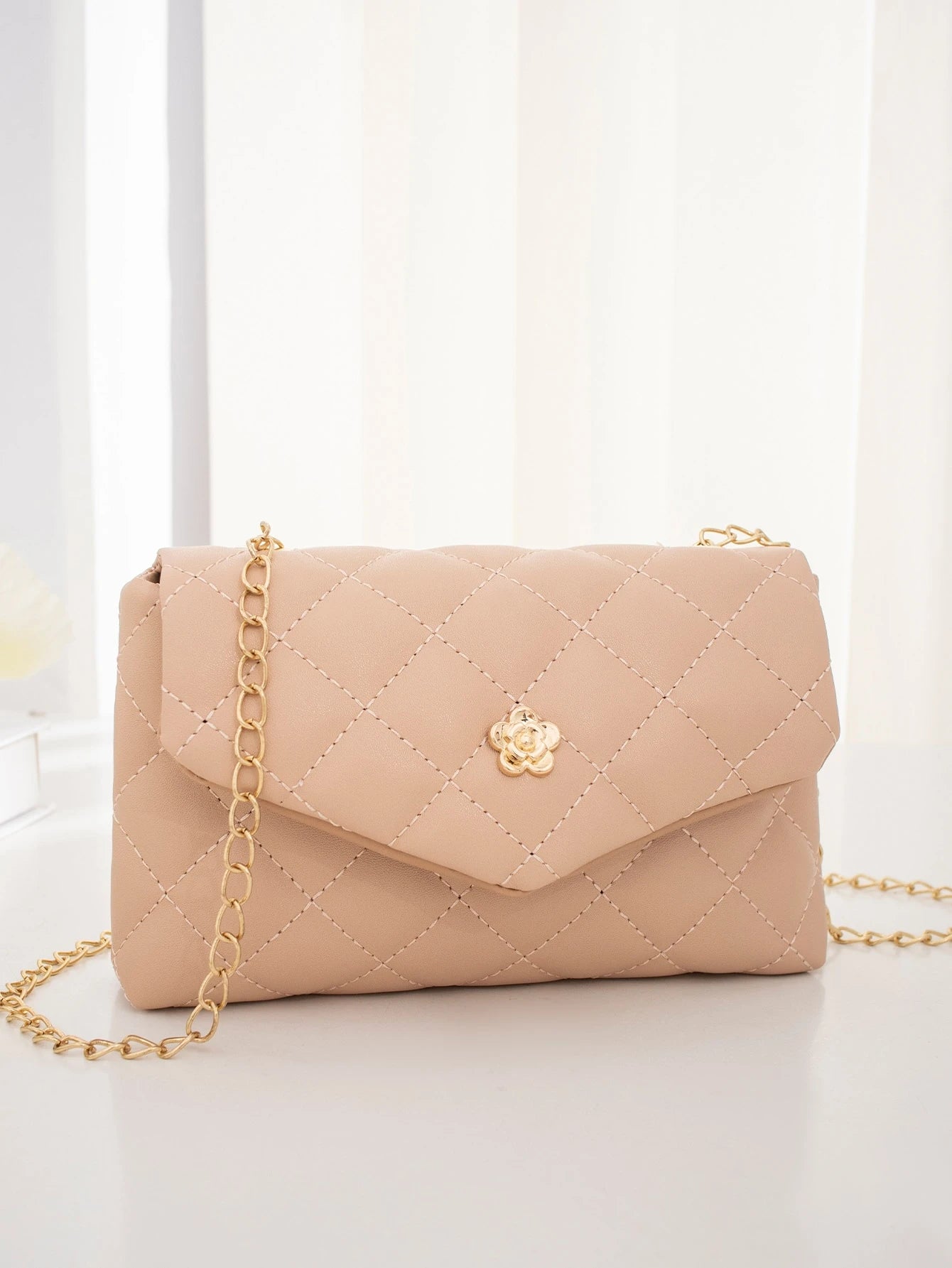 Mini Fashionable Flap Chain Crossbody Bag, Quilted Women's Shoulder Messenger Bag For Phone, Suitable For Gifts, Vacation, Shopping, Valentines Gifts, Cream Bag
