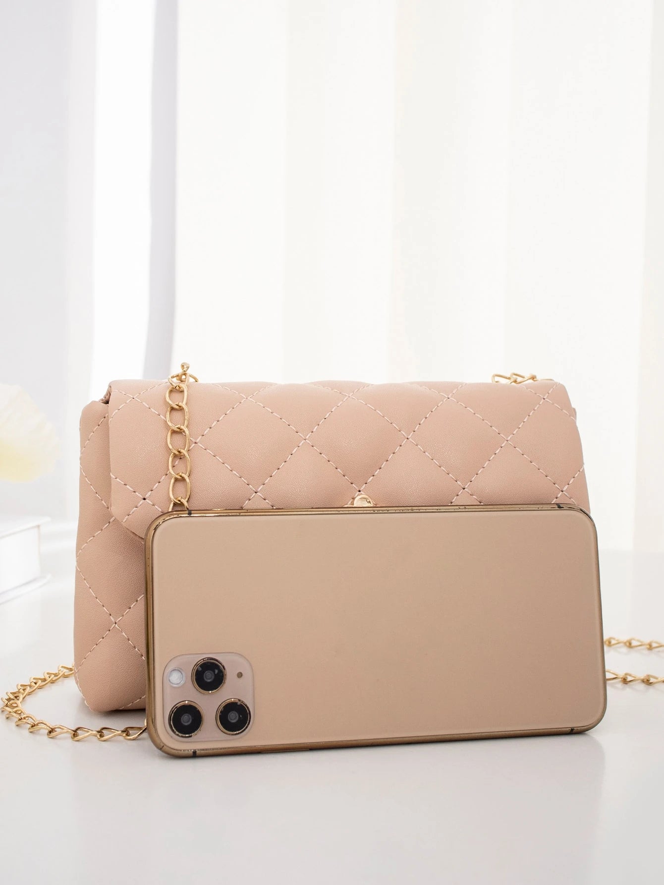 Mini Fashionable Flap Chain Crossbody Bag, Quilted Women's Shoulder Messenger Bag For Phone, Suitable For Gifts, Vacation, Shopping, Valentines Gifts, Cream Bag