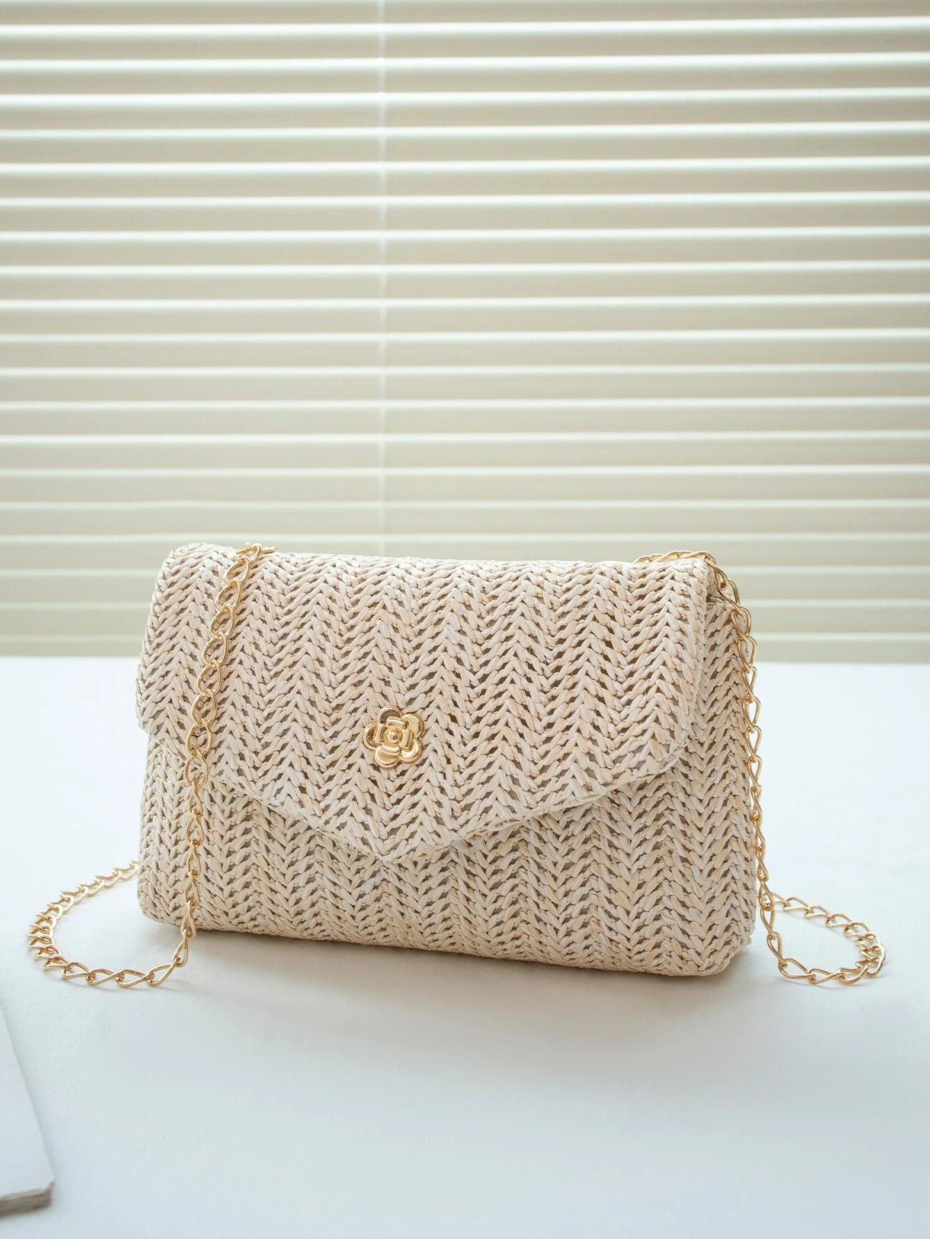 Mini Fashionable Straw Material Flap Chain Crossbody Bag, Women's Shoulder Sling Purse For Phone