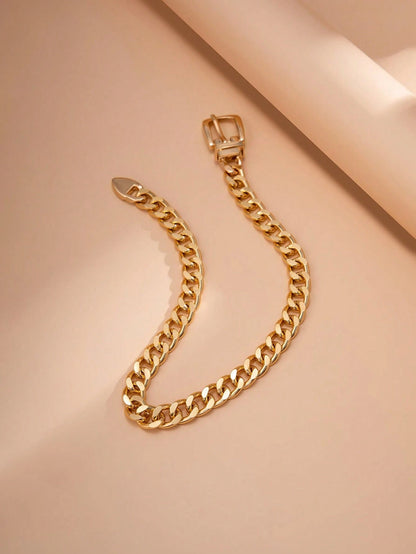 Minimalist Chain Necklace