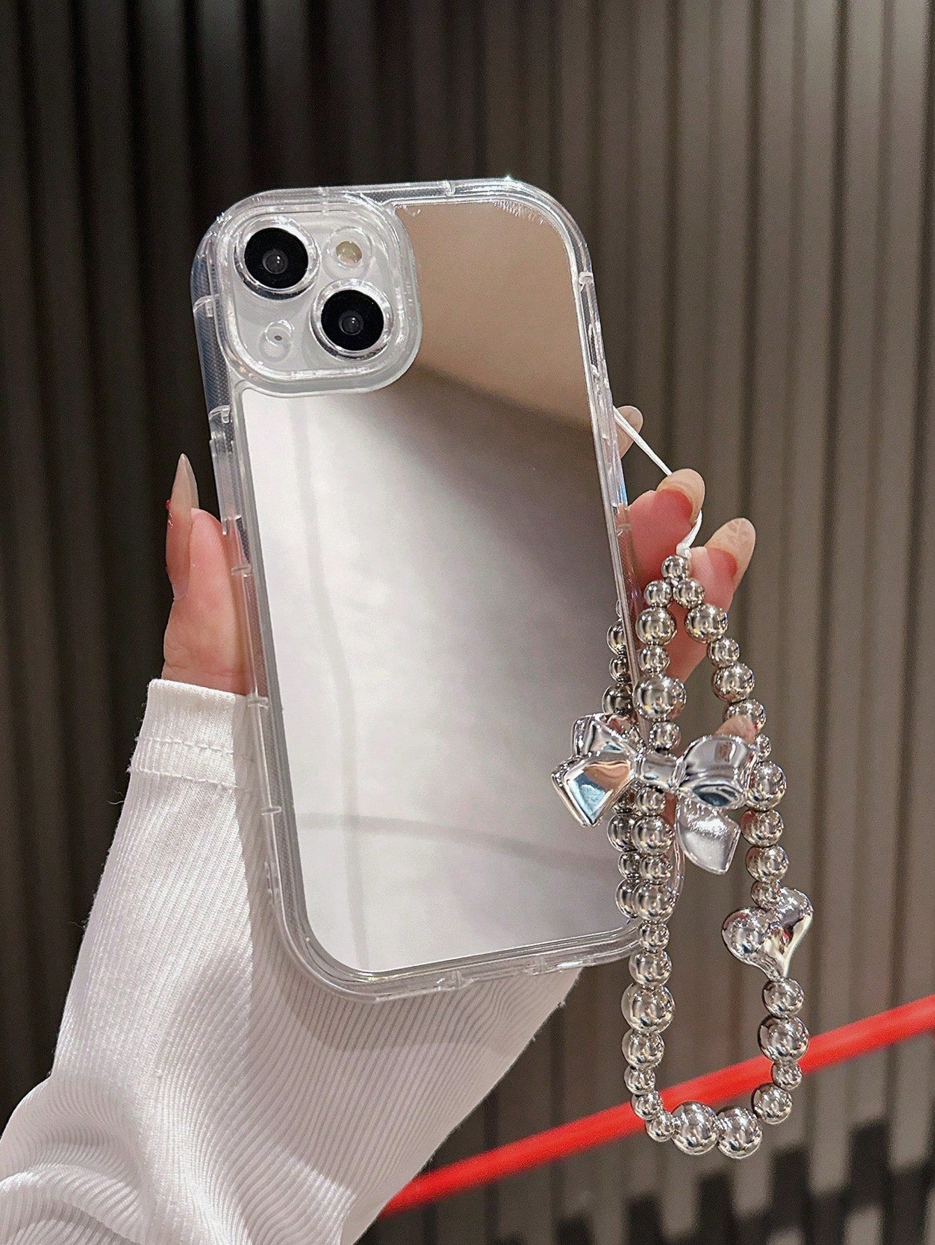 Minimalist Mirror Fashion Acrylic Mirror Phone Case, Creative Hard Shell, Compatible With IPhone 17 Pro Max/17 Pro/17 Air/17/16 Pro Max/16/16 Pro/16 Plus/16e/15/15 Pro Max/15 Pro/15 Plus/11/12/13/14 P