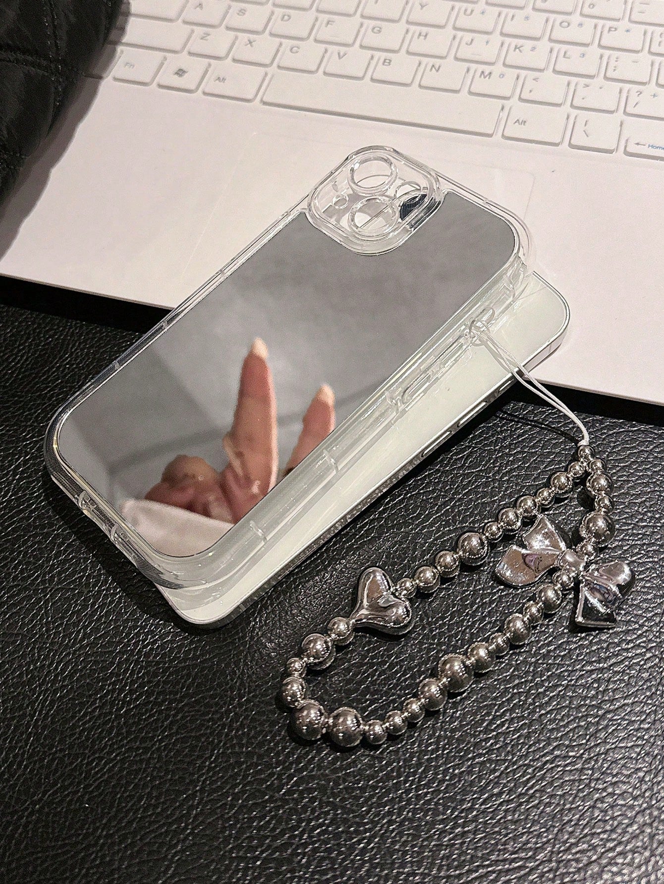 Minimalist Mirror Fashion Acrylic Mirror Phone Case, Creative Hard Shell, Compatible With IPhone 17 Pro Max/17 Pro/17 Air/17/16 Pro Max/16/16 Pro/16 Plus/16e/15/15 Pro Max/15 Pro/15 Plus/11/12/13/14 P