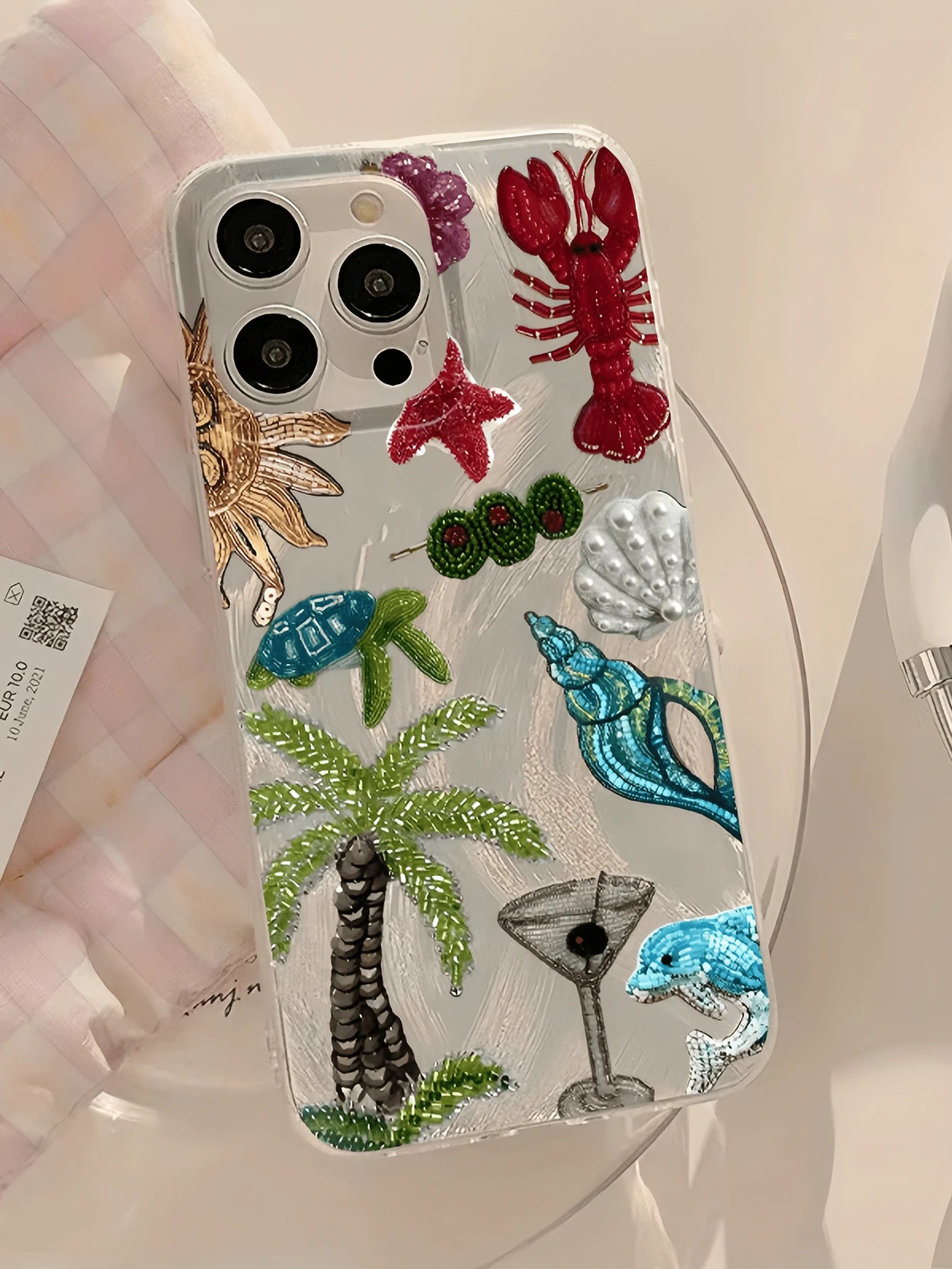 Minimalist TPU Marine Elements Shockproof 1pc Feather & Pearl Embroidered Palm Tree & Lobster Phone Case, Compatible With 17, 16, 15, 14, 13, 12, 11 Pro Max, Air, And Series, International Version, No