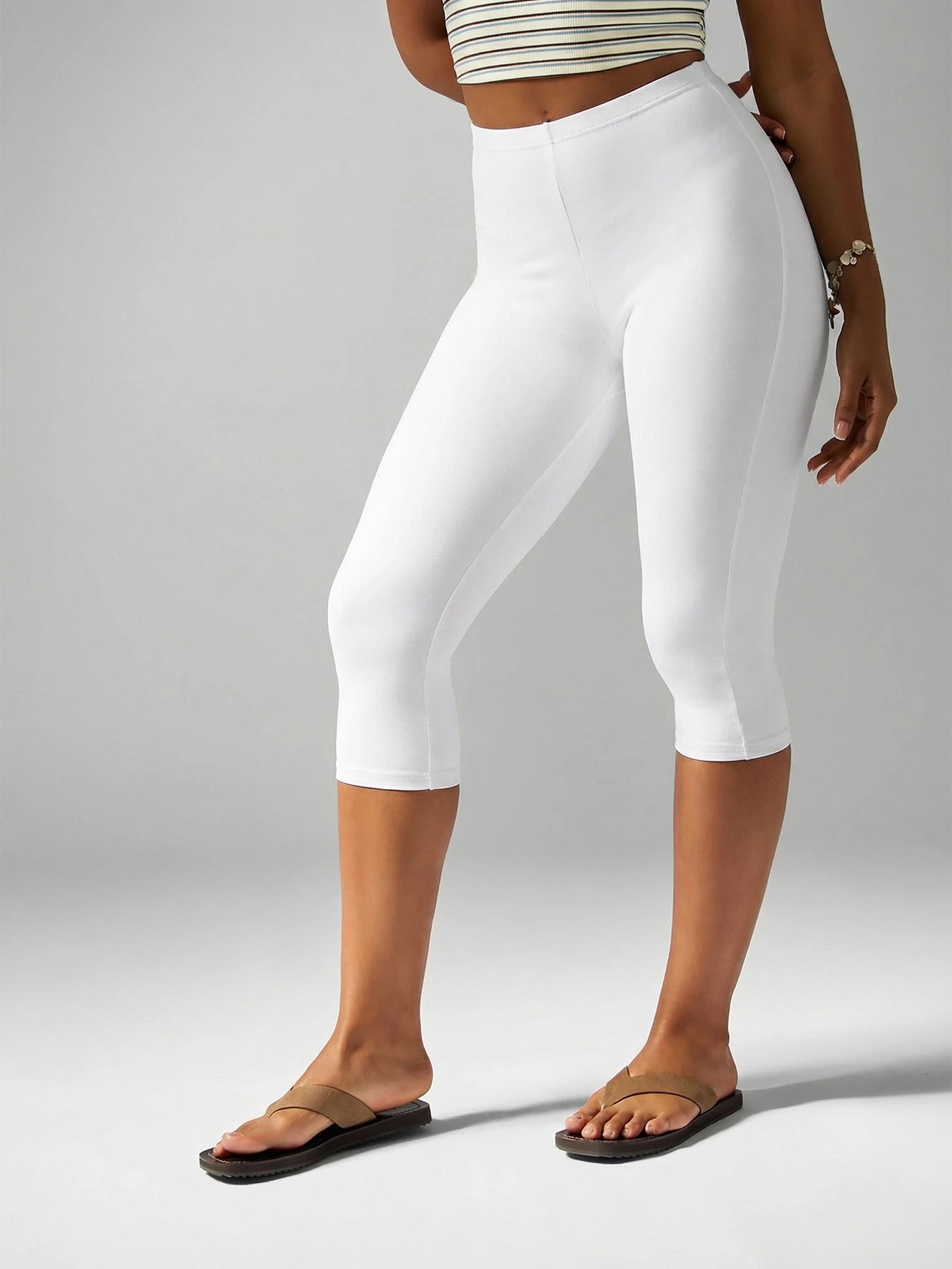 MISSGUIDED Women's White High Waist Capri Leggings Mid Calf Length Stretchy Cropped Pants Casual Summer Everyday Basic Bottoms