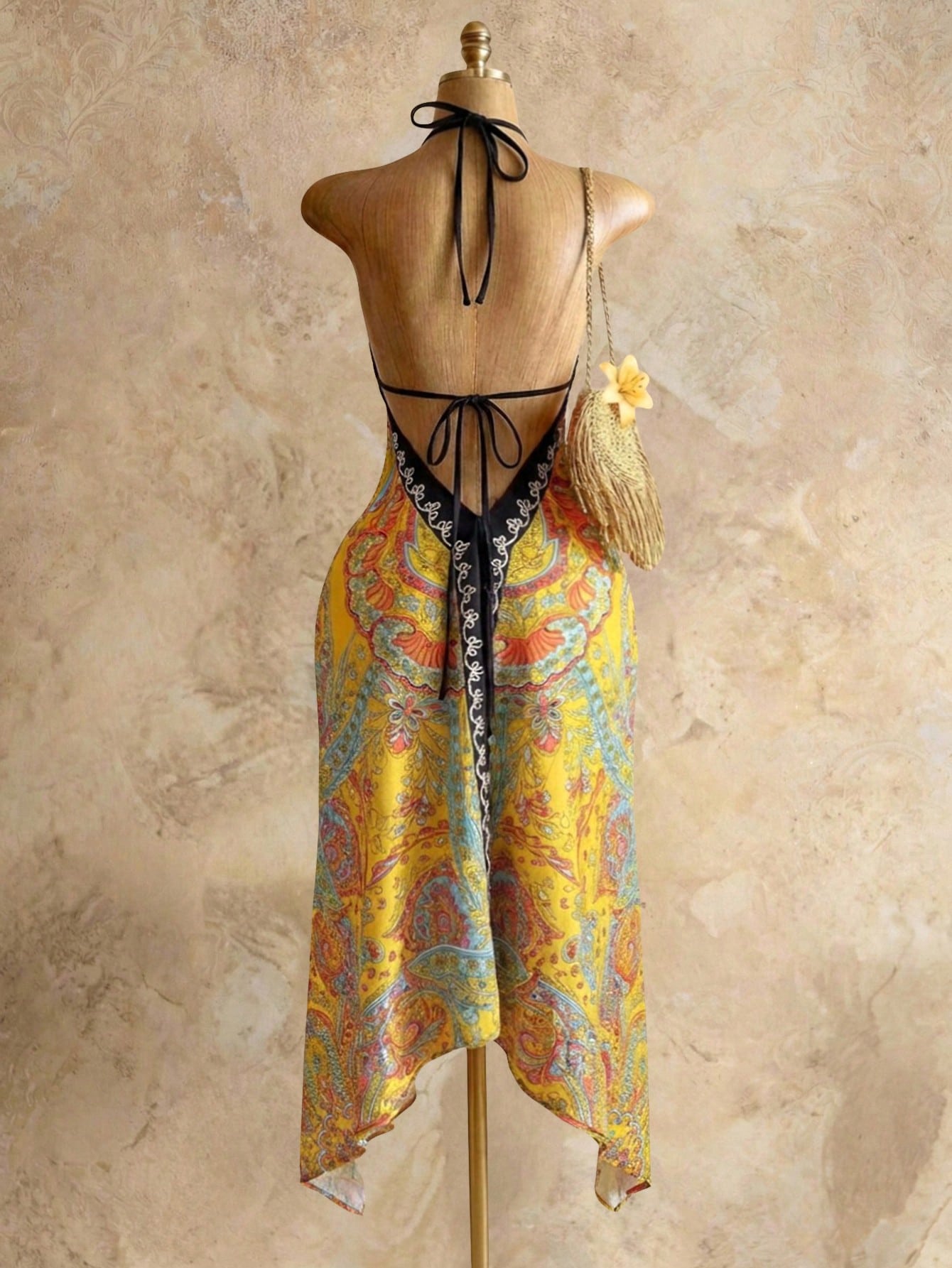 Mistrie Women's Brown Boho Summer Holiday Vacation Holiday, Vintage Paisley Print Halter V-Neck Cinched Waist Asymmetric Hem Chiffon Loose Beach Dress