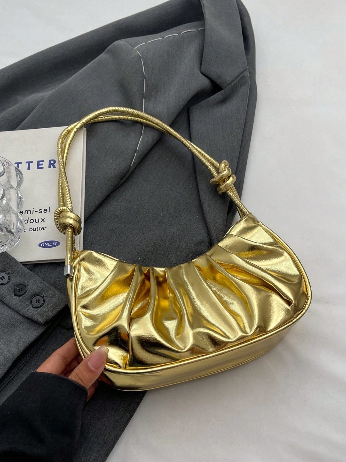 New Classic Versatile Solid Color PU Waterproof Pleated Design Underarm Baguette Bag, Zipper Closure Shoulder Crescent Bag, Streetwear Style Women's Gold Handbag, Suitable For Shopping, Commuting To W