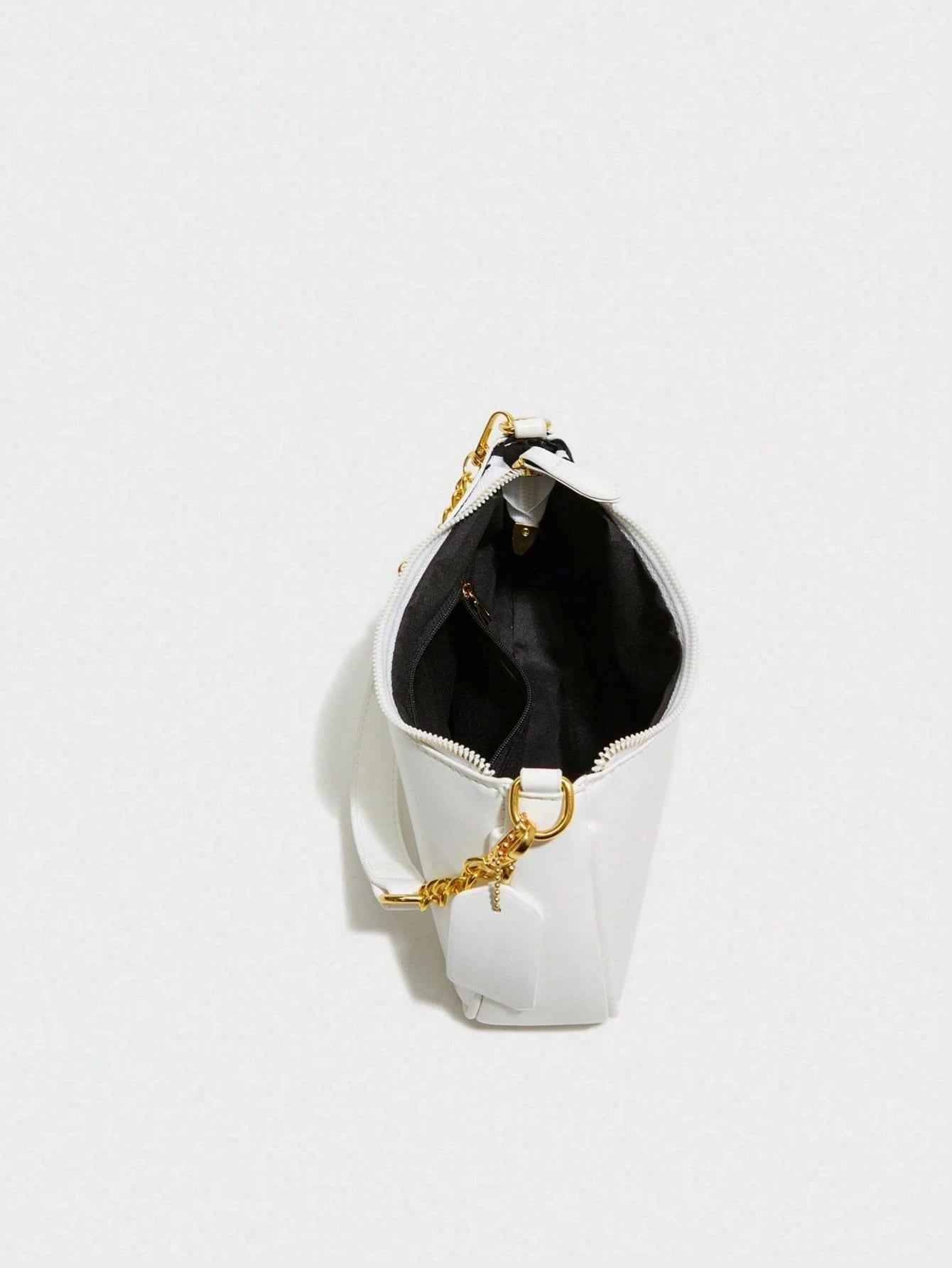 New Fashion,Classic Wild Letter Pattern,Solid Color, White Shoulder Crescent Bag Underarm Bag Is Suitable For Shopping And Can Be Slung.Cherry Pendant