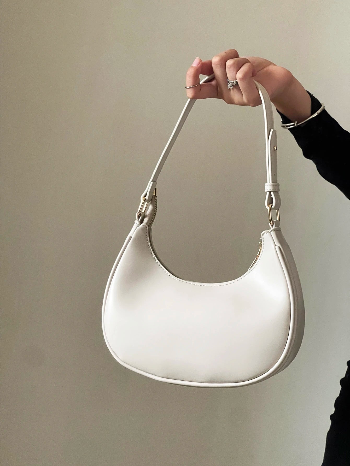 New Fashion Simple Atmosphere Crescent Shiny Classic Daily Commute Detachable Shoulder Crossbody Bag,Versatile, Business Casual