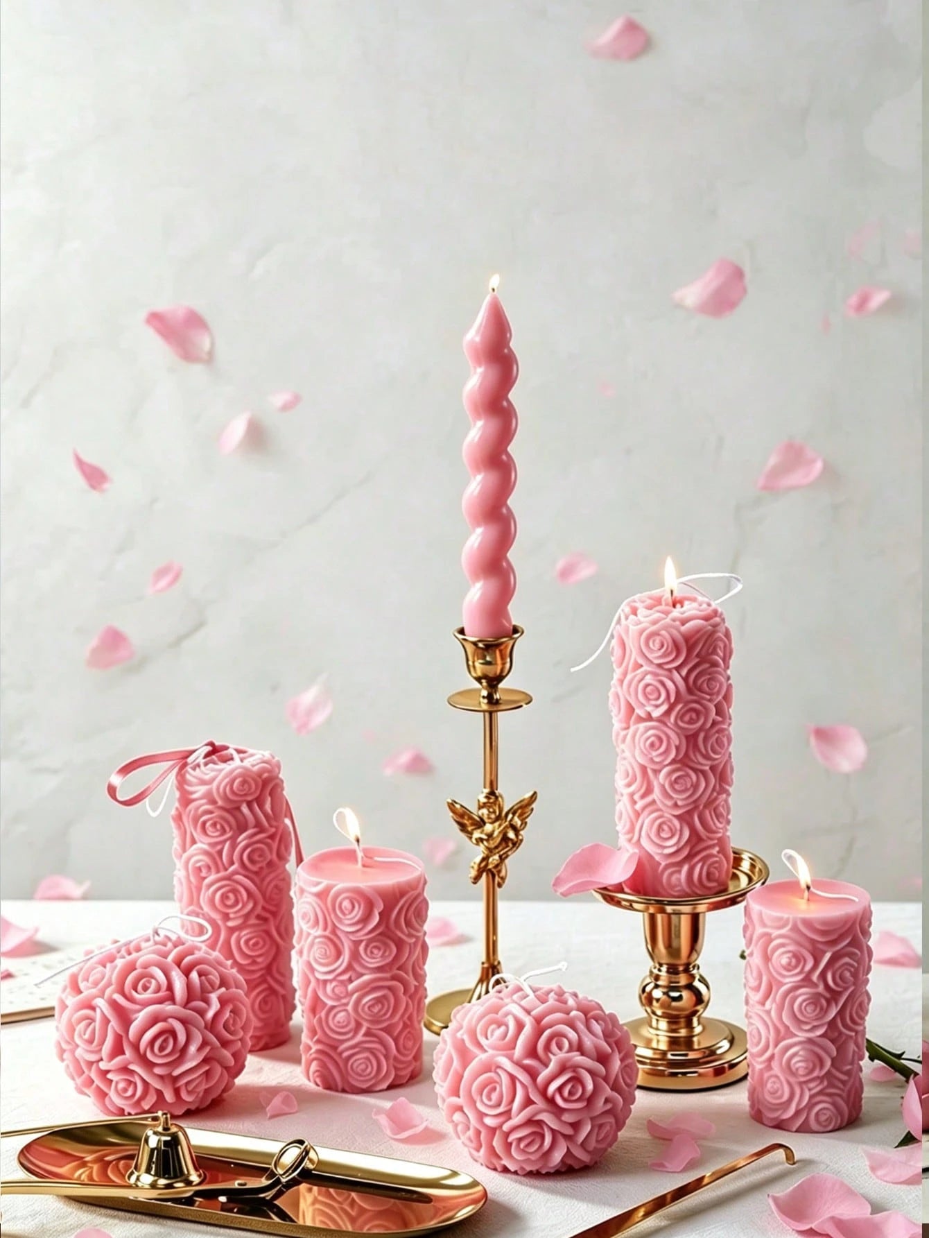 New Handmade Rose Scented Candle, Romantic Atmosphere Niche High-End Decor, Wedding Decoration Candle, 3D Embossed 3D Flower, Soy Wax Candle, Home Decor Candle, Dinner Party Decoration, Holiday Gift