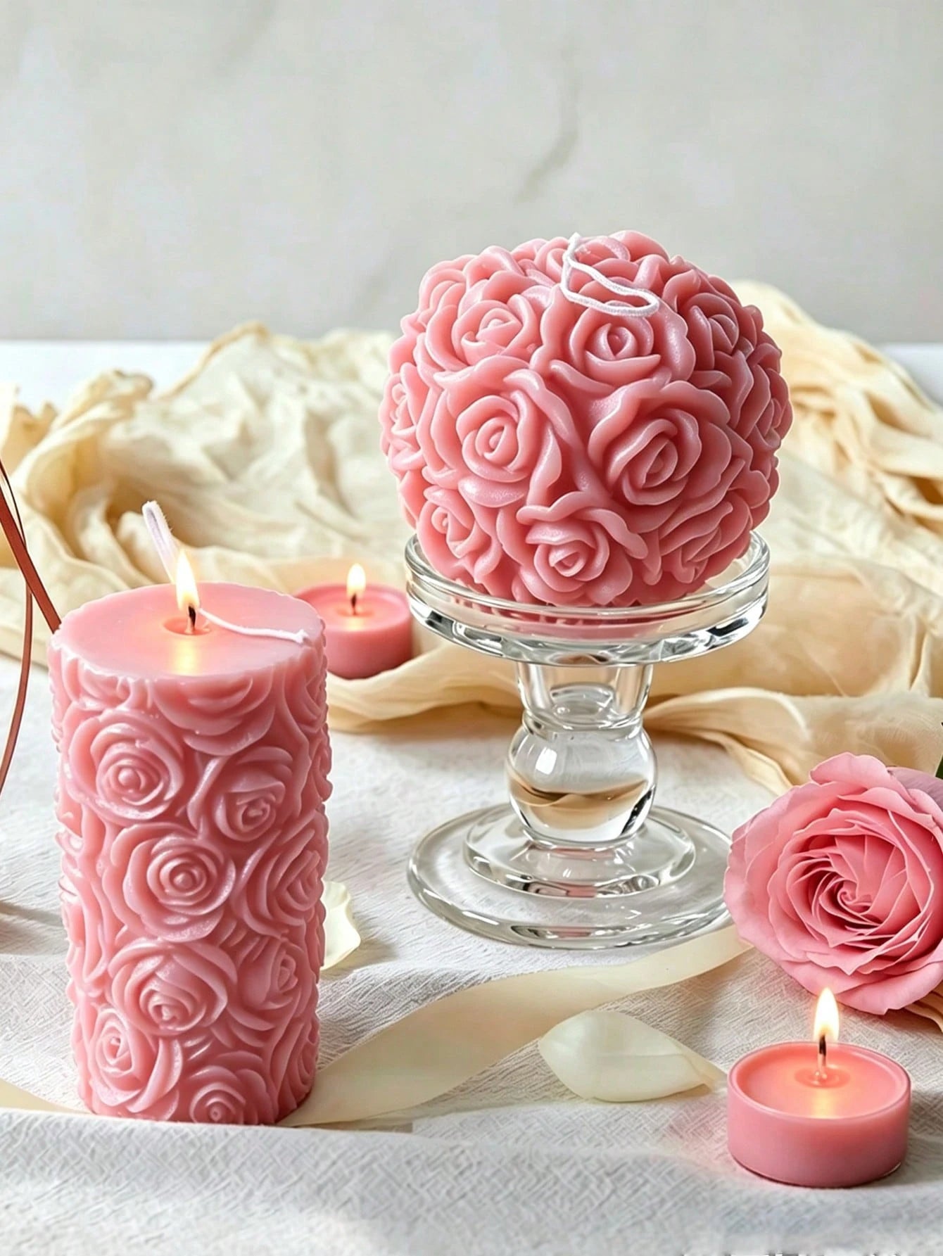 New Handmade Rose Scented Candle, Romantic Atmosphere Niche High-End Decor, Wedding Decoration Candle, 3D Embossed 3D Flower, Soy Wax Candle, Home Decor Candle, Dinner Party Decoration, Holiday Gift