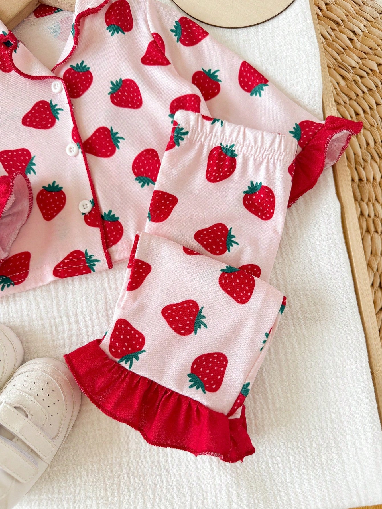 Newborn Baby Girl Cute Casual Knit Colorblock Fruit Print Long Sleeve Loungewear Set