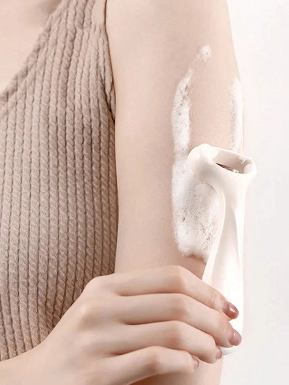 Newest Silky Fuzz Shaving Knife, Skin Blade, Gentle Trimming Without Harming Skin, No Black Spots, Razor For Leg & Underarm Hair Removal Beauty Makeup Tool, Women's Depilator, Portable Rubber Eraser