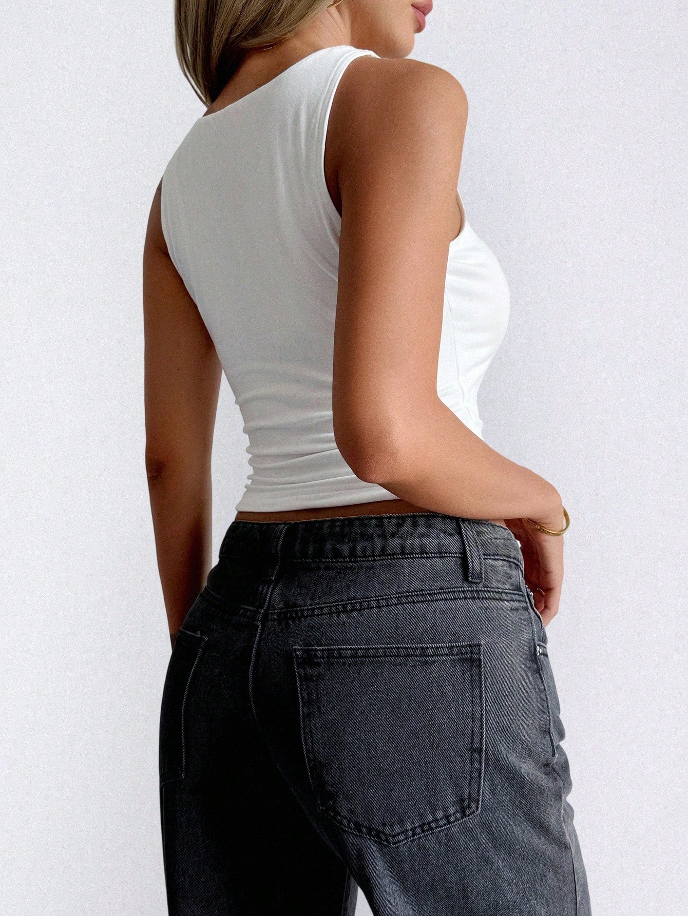 NOIRLYN Women's Summer/Autumn Y2K Sexy Camisole Tank Top, Slim Fit Layering Basic Top, Suitable For Daily Wear Casual