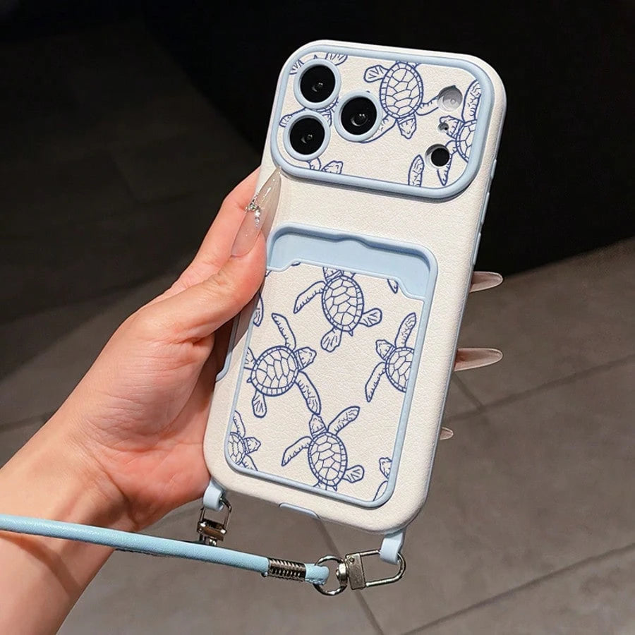 Ocean Element Turtle Pattern Lychee Texture Card Holder Phone Case With Lanyard, Anti-Drop Protective Cover, Compatible With Apple 11, 12, 13, 14, 12PROMAX, 13PROMAX, 15, 15PRO, 15PLUS, 15PROMAX, 16