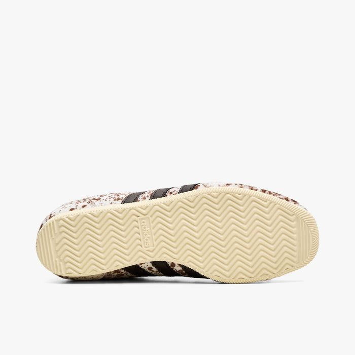 adidas Originals Women's Japan Off White / Dark Brown
