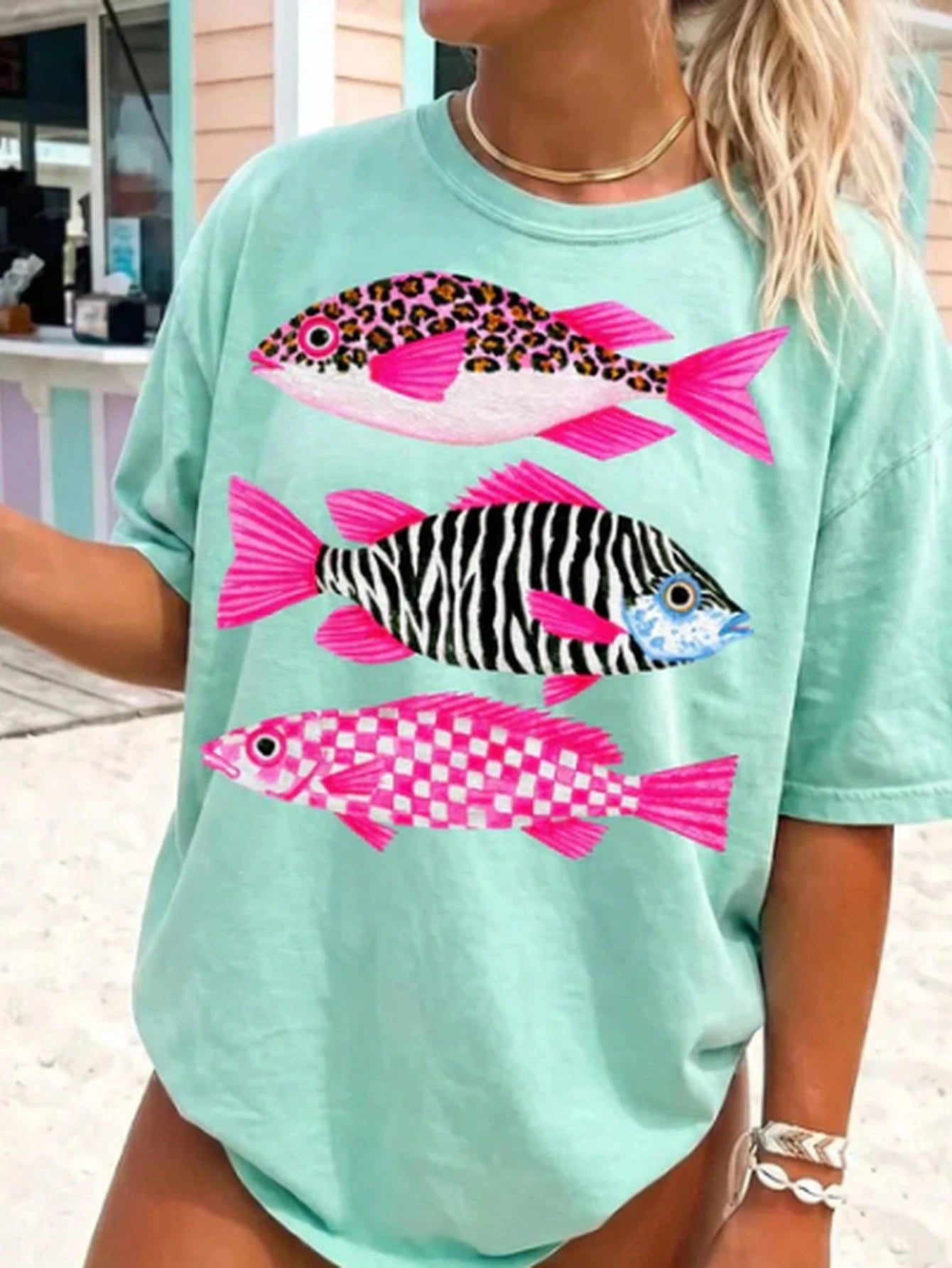 Pink Patterned Tropical Fish Island Reef Graphic Tee, Oversized Women Summer Cotton Crew Neck Beach Casual Top