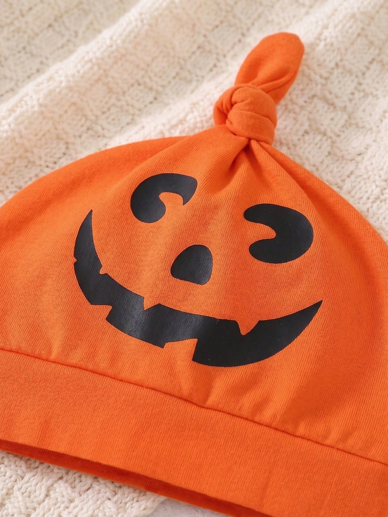 Playful Pals 2pcs Toddler Baby Boy Pumpkin Ghost Face Halloween Envelope Collar Long Sleeve Romper With Hat, Boy Long Sleeve Romper, Romper, Party Costume, 3M-24M