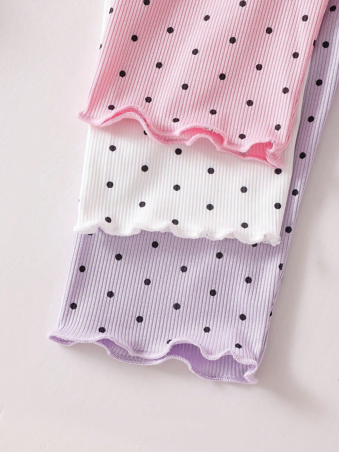 Playful Pals 3pcs Girls Polka Dot Short Sleeve Top And Shorts Set, Fashionable Summer Outfit For Toddlers