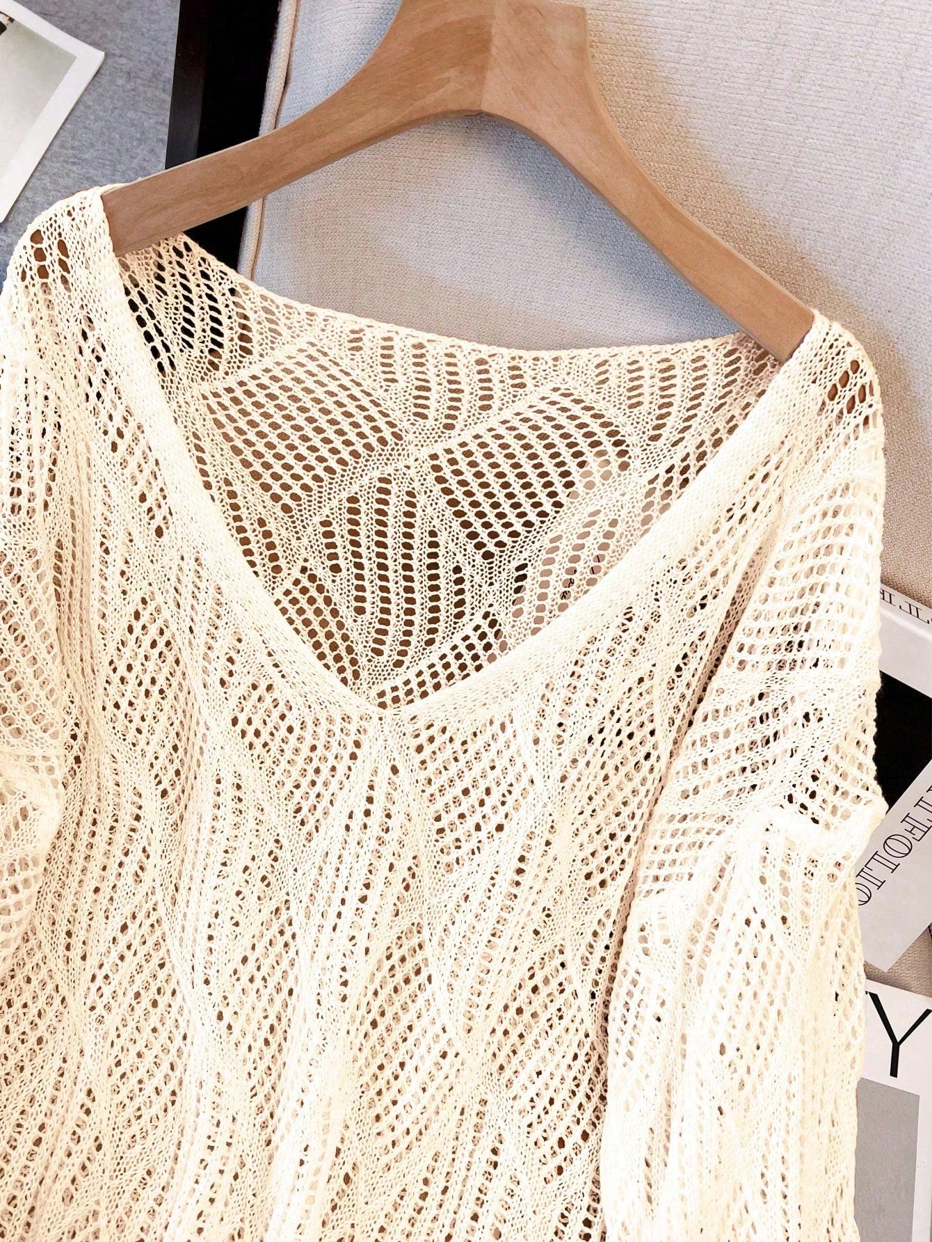 Plus Size Women Loose Knit Cover Up, V-Neck Hollow Rhombus Design, Lightweight Breathable Cover Up For Beach & Holiday Vacation Summer