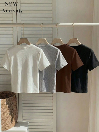 Qadelle 4pcs/Set Women's Embroidered Round Neck Short Sleeve Fitted Cropped T-Shirt,White,Summer,Basic,Casual,School,Back-To-School Unicorn Tee Shirts