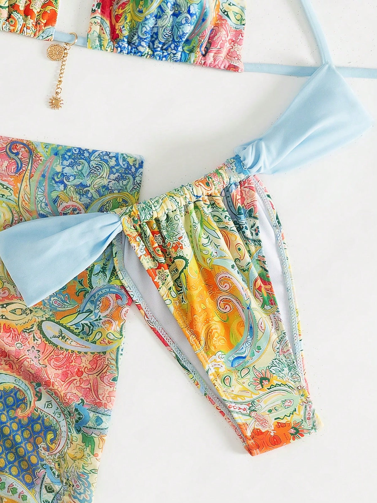 Random Paisley Print Light Blue Thick Strap Gold Trim Women's 3 Pieces Swimsuit Set Beach Vacation Style Summer