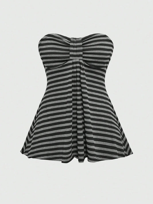 ROMWE Goth Plus Size Y2K Music Festival Striped Cropped Bandeau Top