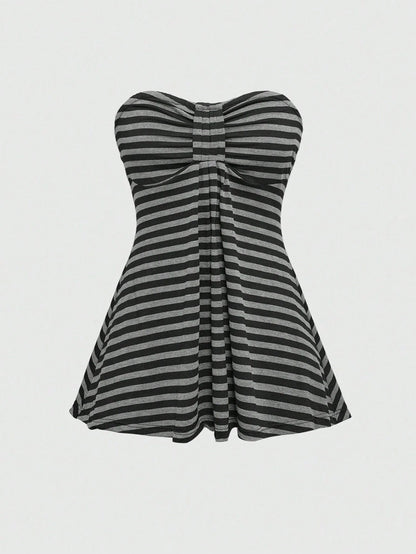 ROMWE Goth Plus Size Y2K Music Festival Striped Cropped Bandeau Top