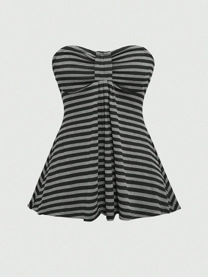ROMWE Goth Plus Size Y2K Music Festival Striped Cropped Bandeau Top