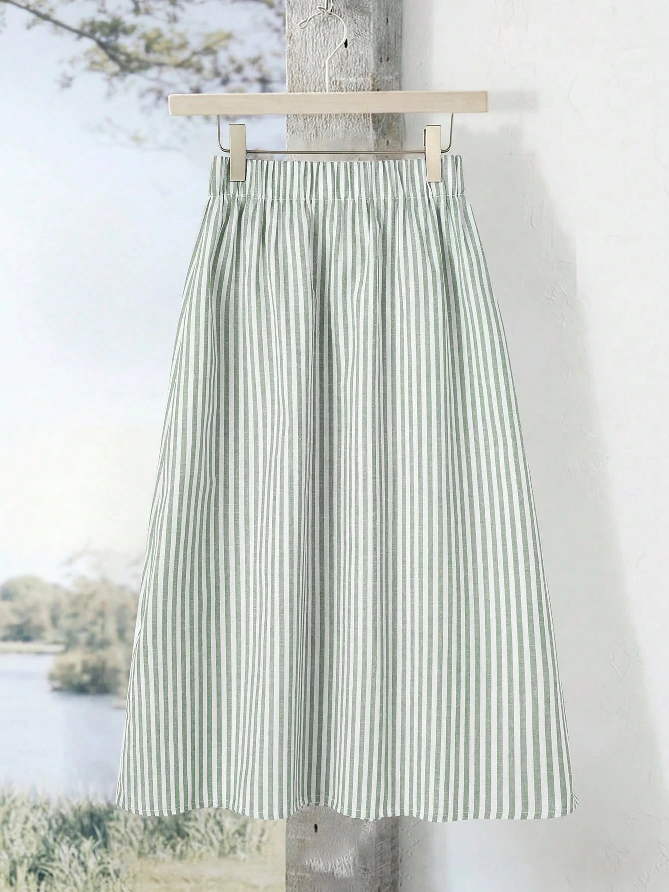 Rusticease Women's Casual Blue White Stripe Print Pocket A-Line Skirt Vacation Autumn