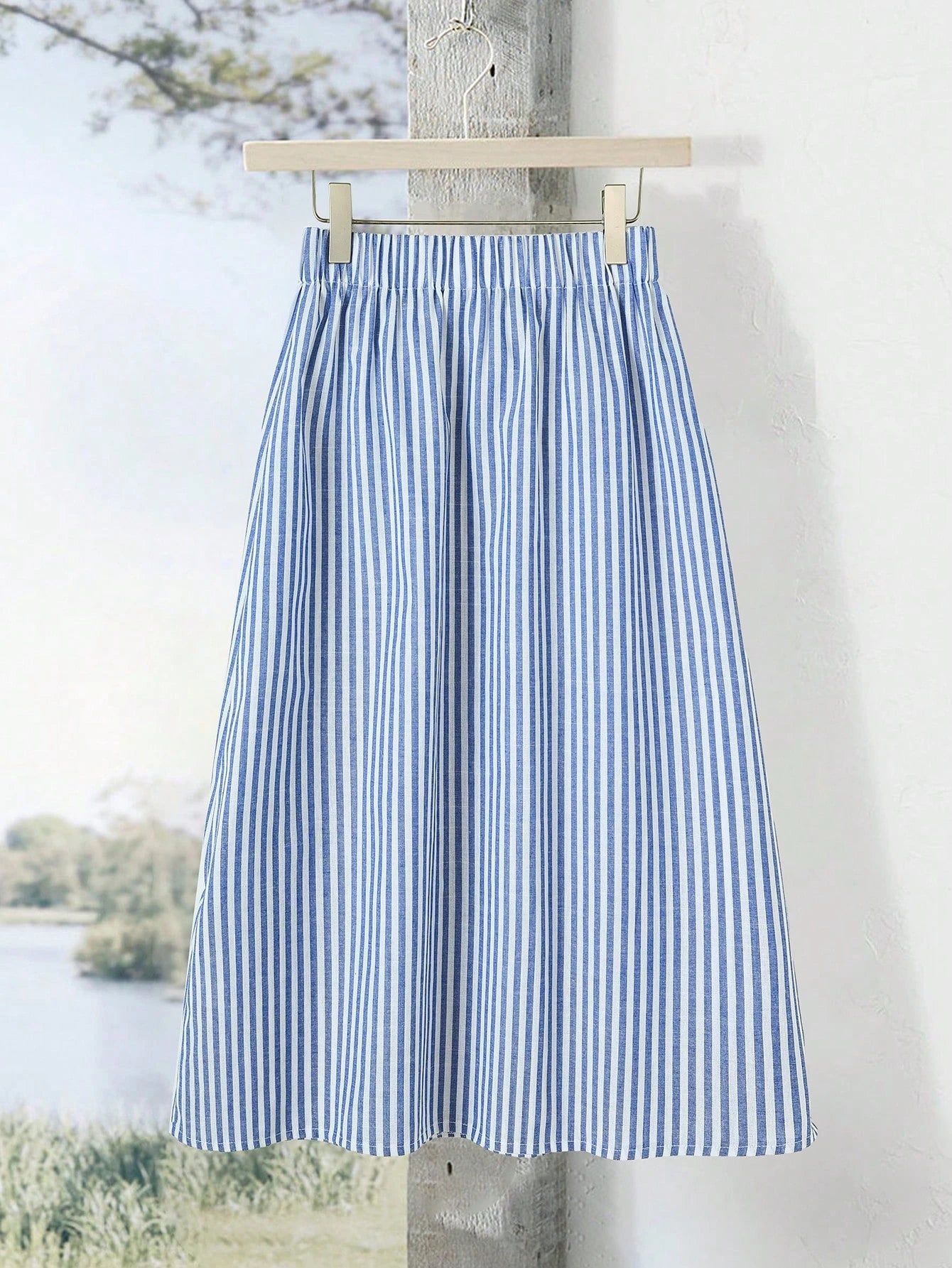 Rusticease Women's Casual Blue White Stripe Print Pocket A-Line Skirt Vacation Autumn