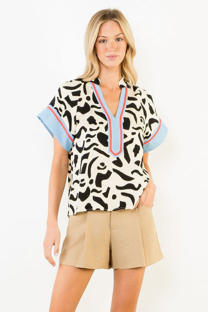Short Sleeve Abstract Pattern Top