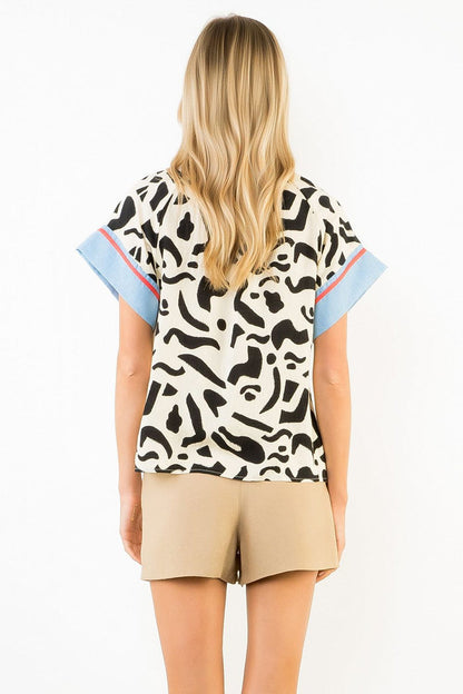 Short Sleeve Abstract Pattern Top