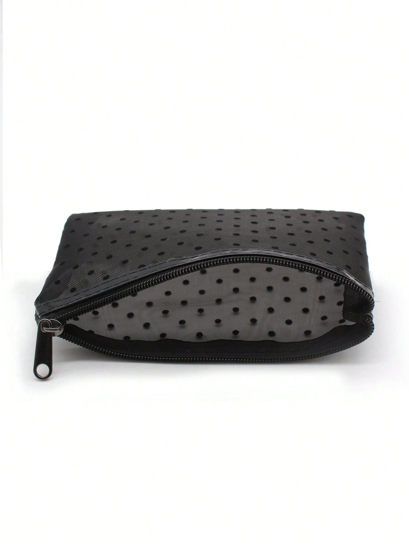 Simple Style Mesh Cosmetic Bag With Heart Shape Pattern, Makeup Bag Makeup Pouch Skincare Bag Toiletry Bag Packing Cubes, Travel Essentials Cruise Essentials Dorm Essentials, Wedding Bridesmaid Gifts