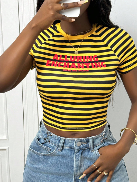 Slaydiva 2025 Summer Casual Sexy Street Wear Y2K Black And Yellow Stripes Letter Print Round Neck Slim Women T-Shirt School Music Festivals Crop Top Night Out
