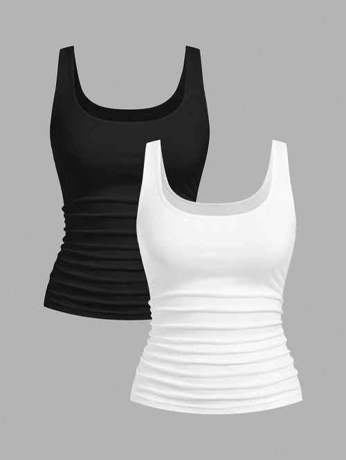 Slaydiva 2pcs Plus Size Women Black And White,Autumn,Smart Casual,Everyday Ruched Waist Tight Fitting Camisole Set,Vacation Casual Y2K Style Curvy Tank Tops