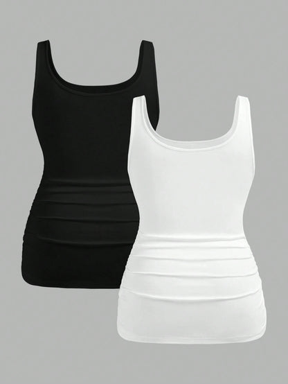 Slaydiva 2pcs Plus Size Women Black And White,Autumn,Smart Casual,Everyday Ruched Waist Tight Fitting Camisole Set,Vacation Casual Y2K Style Curvy Tank Tops