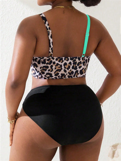 Slaydiva 2pcs Set Plus Size Women Leopard Print V-Neck Criss-Cross Patchwork Tankini Swimwear With Shorts, Summer Beach Vacation