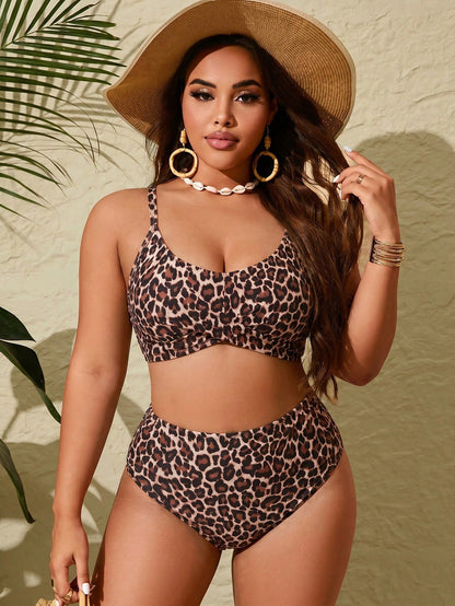 Slaydiva Plus Size Printed Two-Piece Swimsuit Set