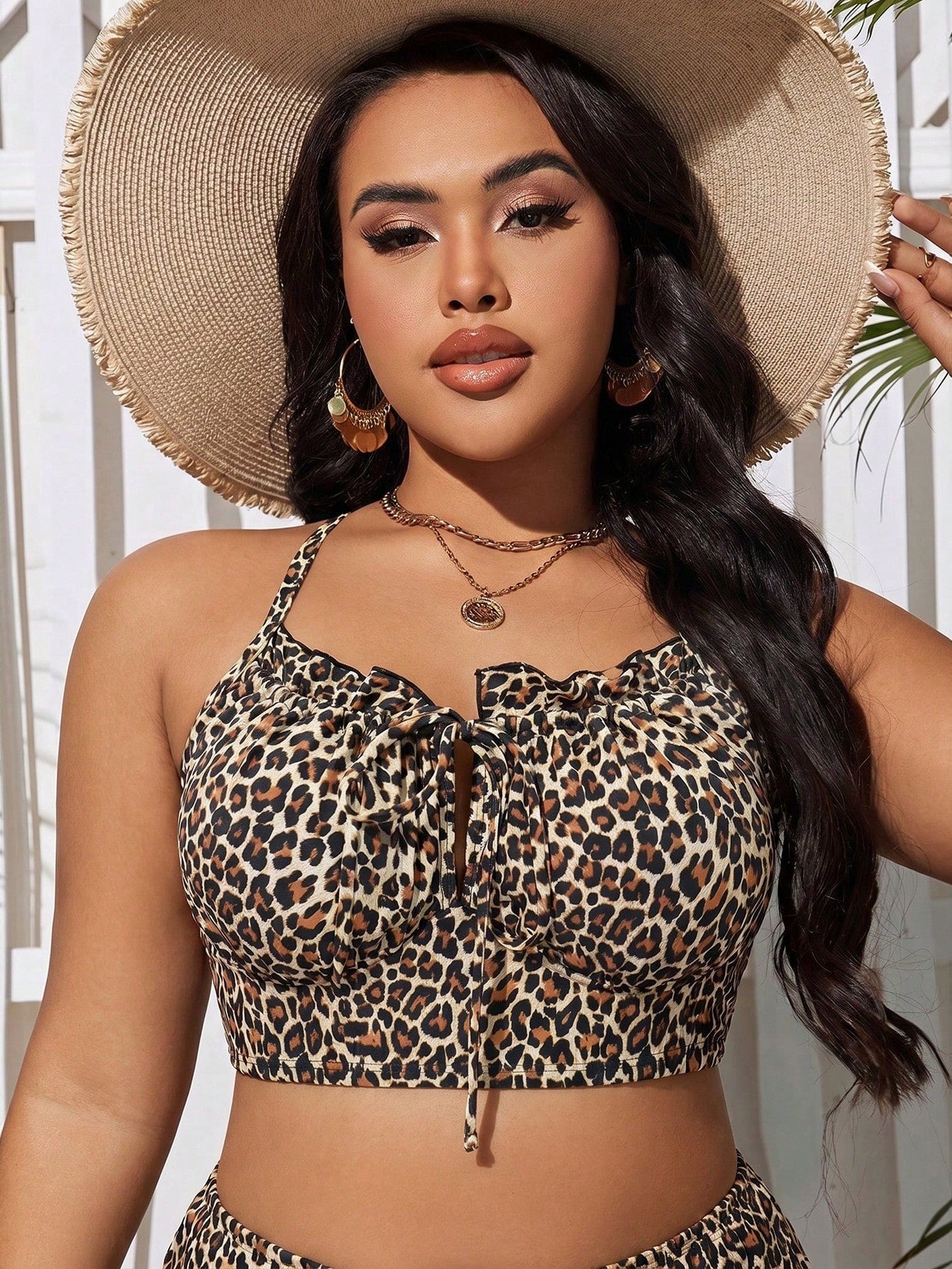 Slaydiva Plus Size Solid Color Drawstring Camisole Swimwear Top