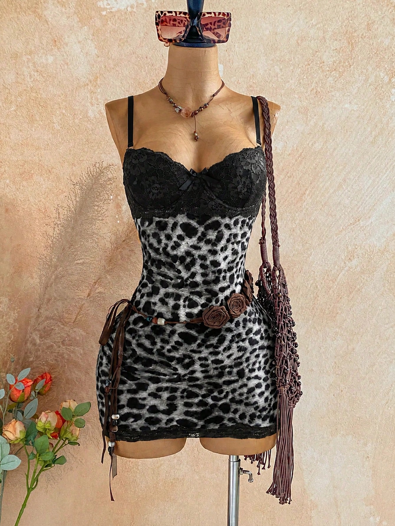 Soleia Vacation Lace Cup Detail Tropical Floral Mesh Bodycon Mini Dress For Dating Club Night Out Party Sexy Boho Summer Women Black And White Leopard Print